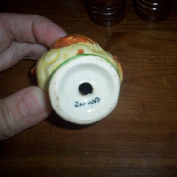 Publix Kitchen 4 Sets Salt And Pepper Shakers Figurine Santa